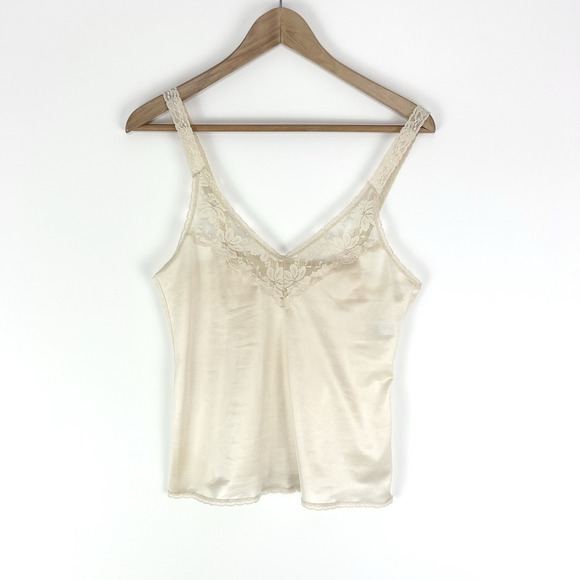 Maidenform Tops - Something Special Maidenform Size 32 Cami Camisole Vintage ILGWU Union Nylon USA